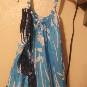 Karen Kane blue and white floral top